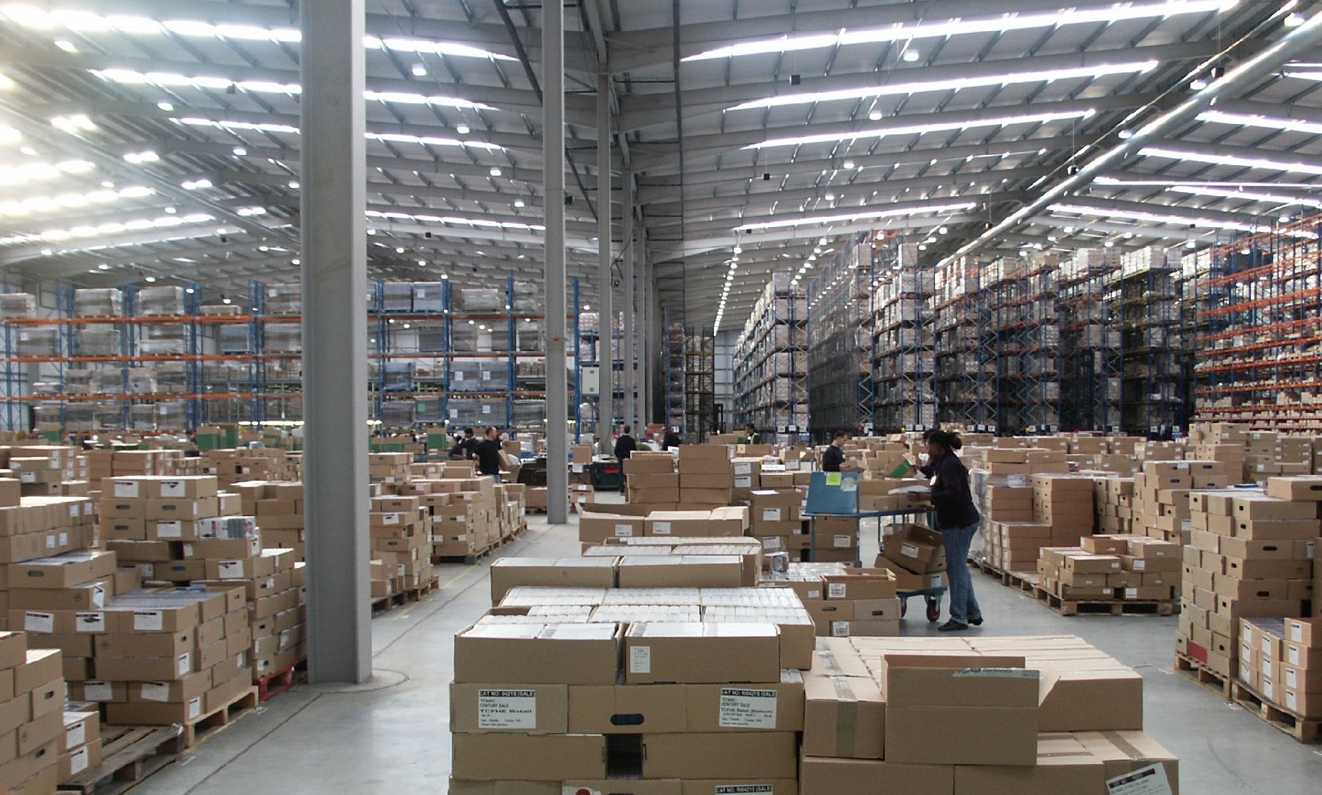 Illuminate Your Space with Recolux's LED Linear Trunking System